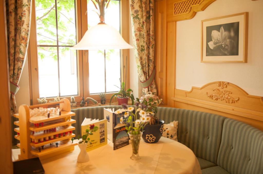 Pension Iris Lech am Arlberg Exterior foto